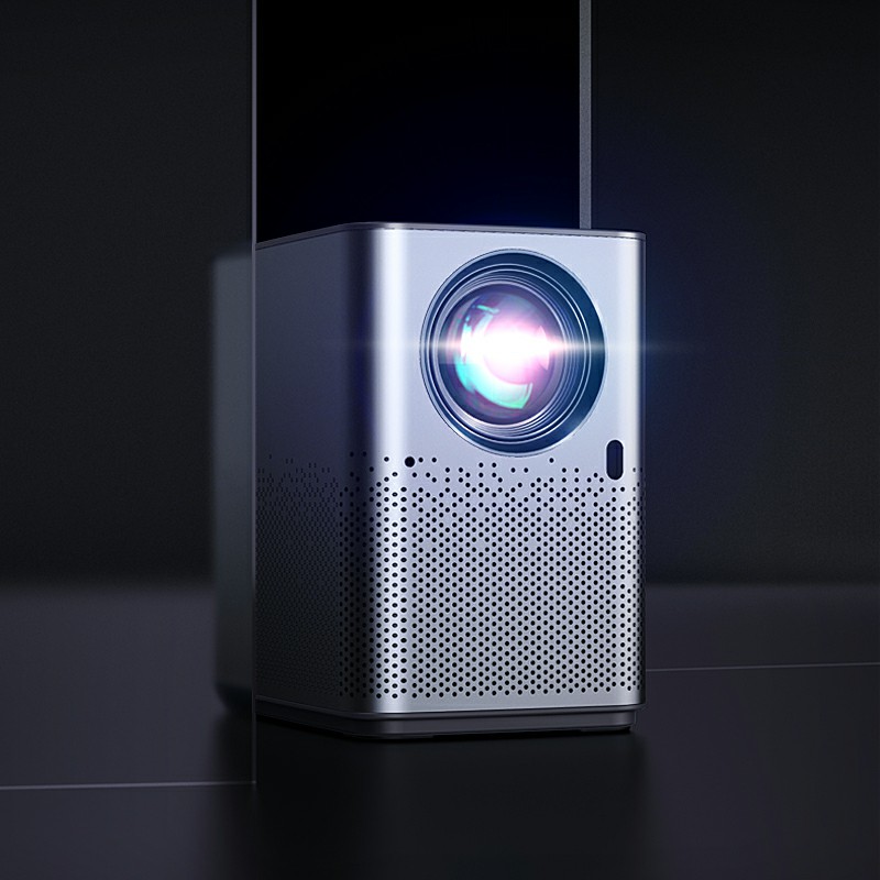 PORTABLE PROJECTOR